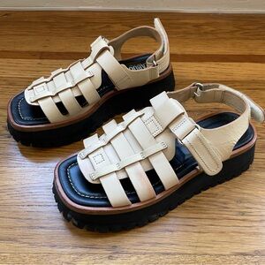 LABUCQ Boomer Sandal